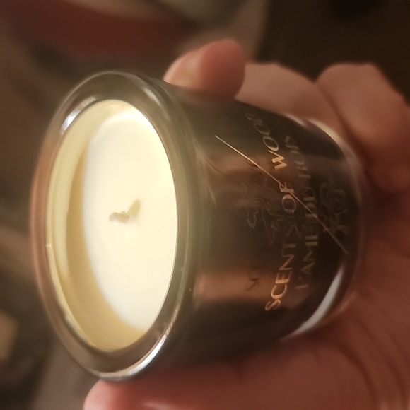 Mini Candle Hazelnut in Oak Scent - Picture 4 of 4